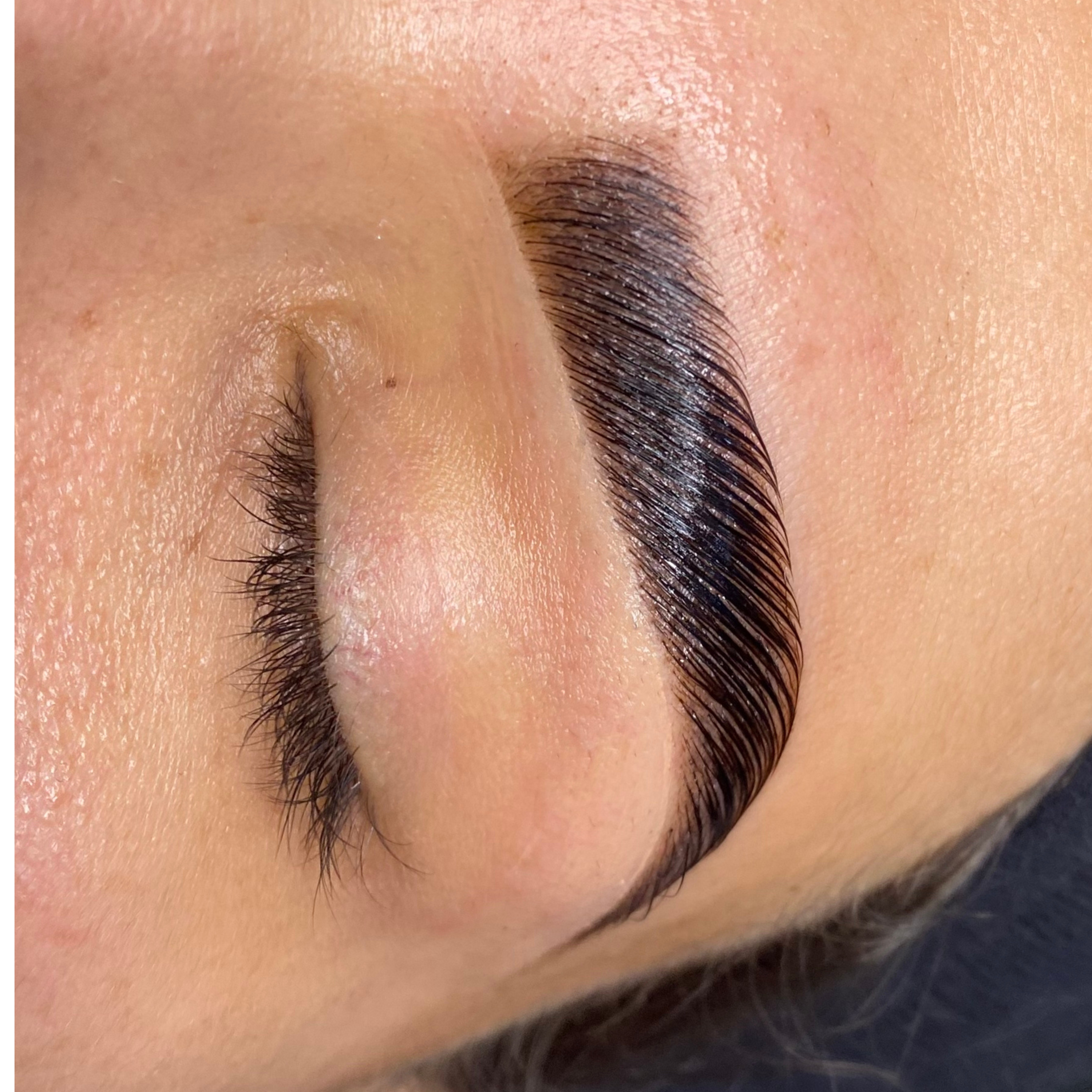 Cejas Semipermanente