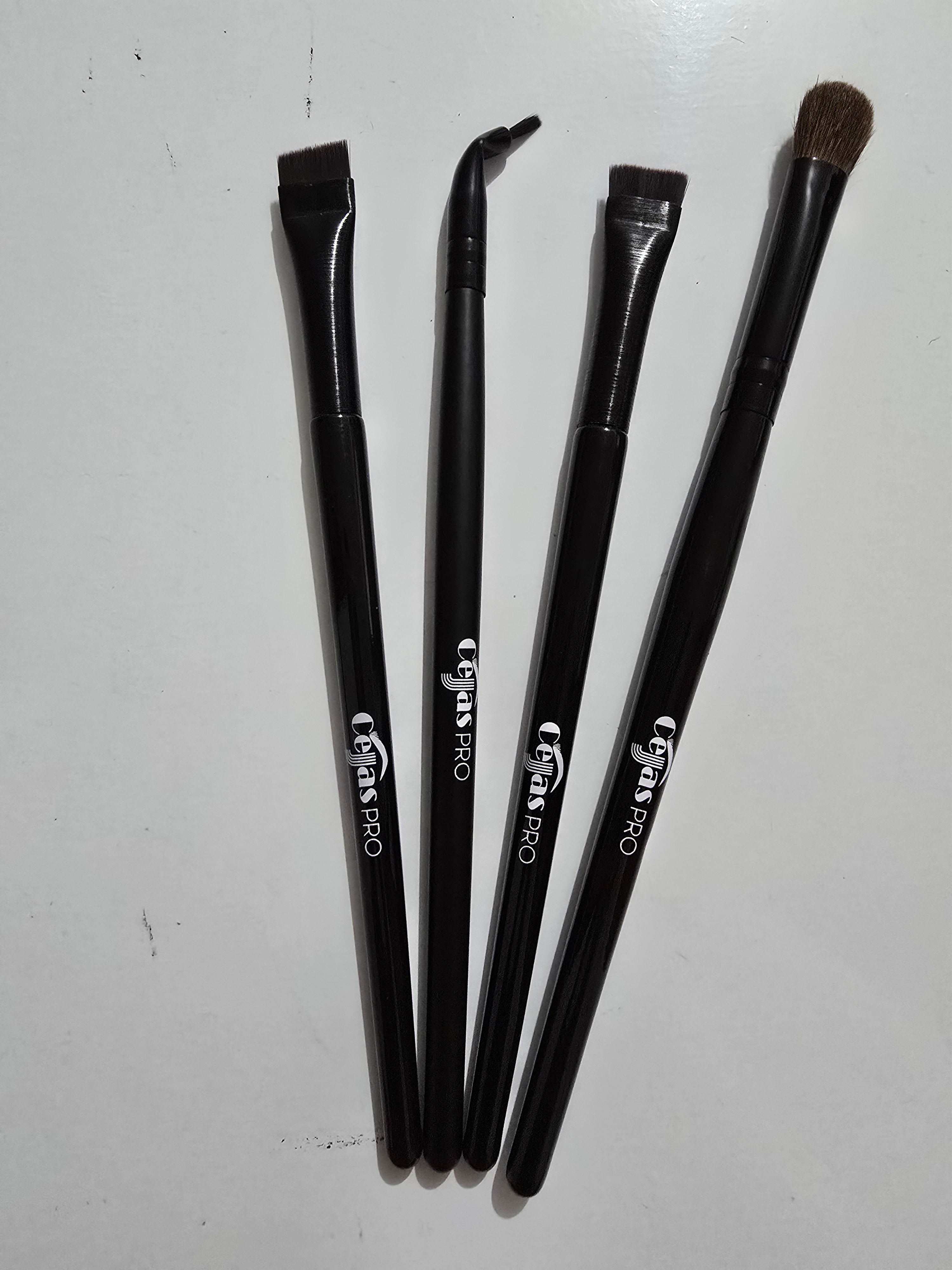 Pinceles para diseño de cejas